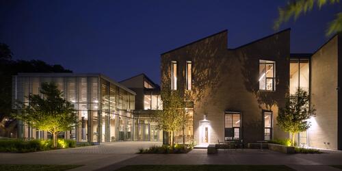 Rosa O. Valdes STEM + Innovation Center at Greenhill School | 2024